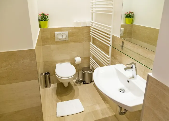 Balaton Delux Apartamento *